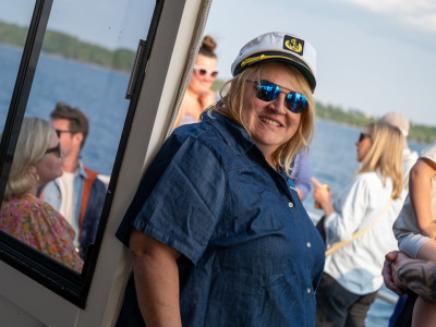 Captain Tawny